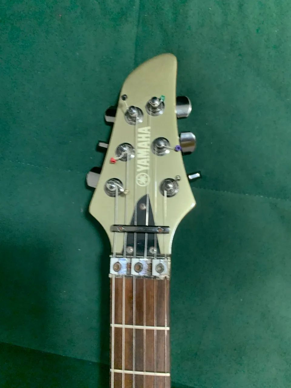 Guitarra com floyd rose - Yamaha rgx220dz - Faço envio  - Foto 4