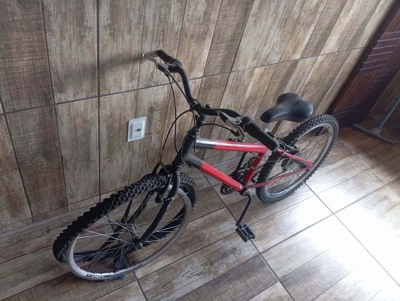 Bicicleta aro 24 - Foto 3