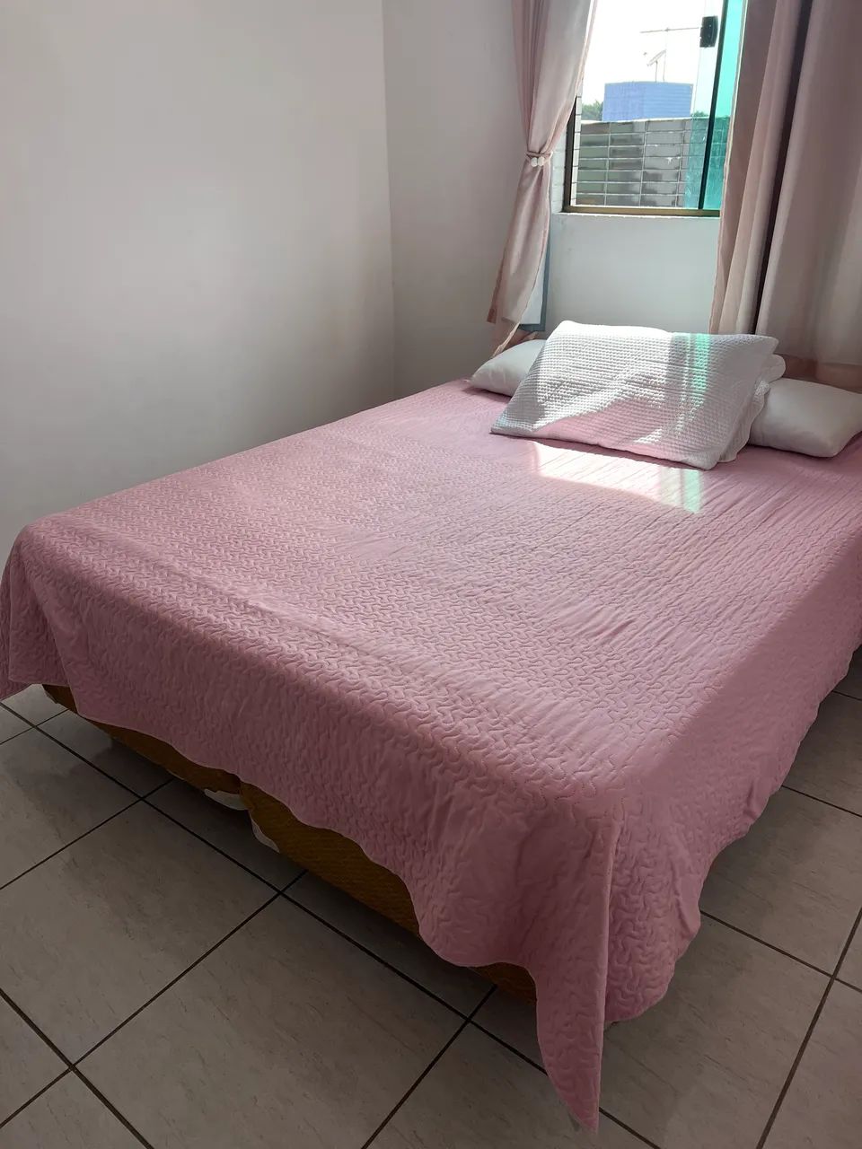 Cama Queen box