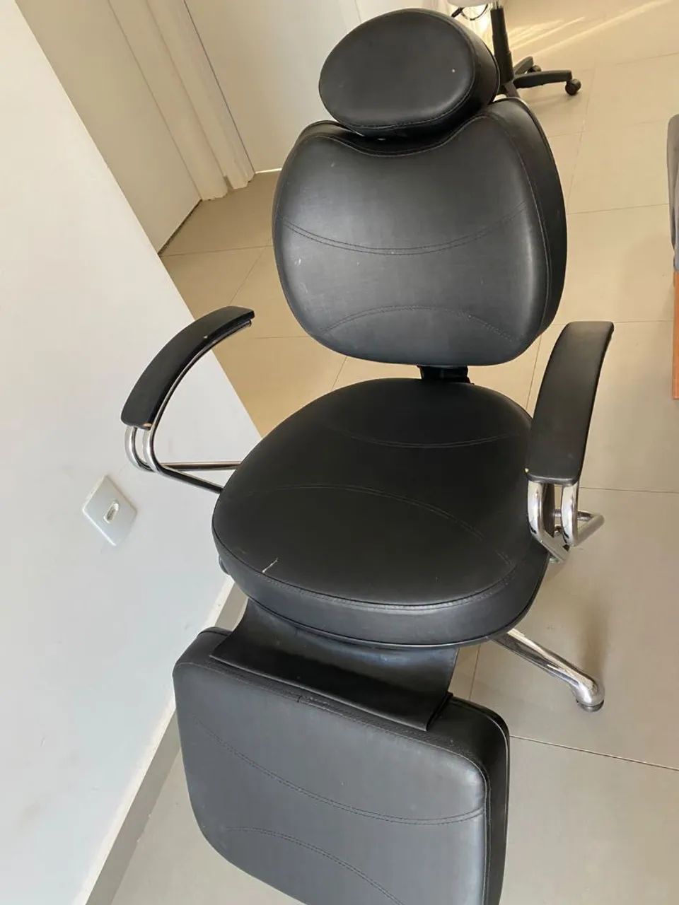 Cadeira de cabeleireiro (Duas)