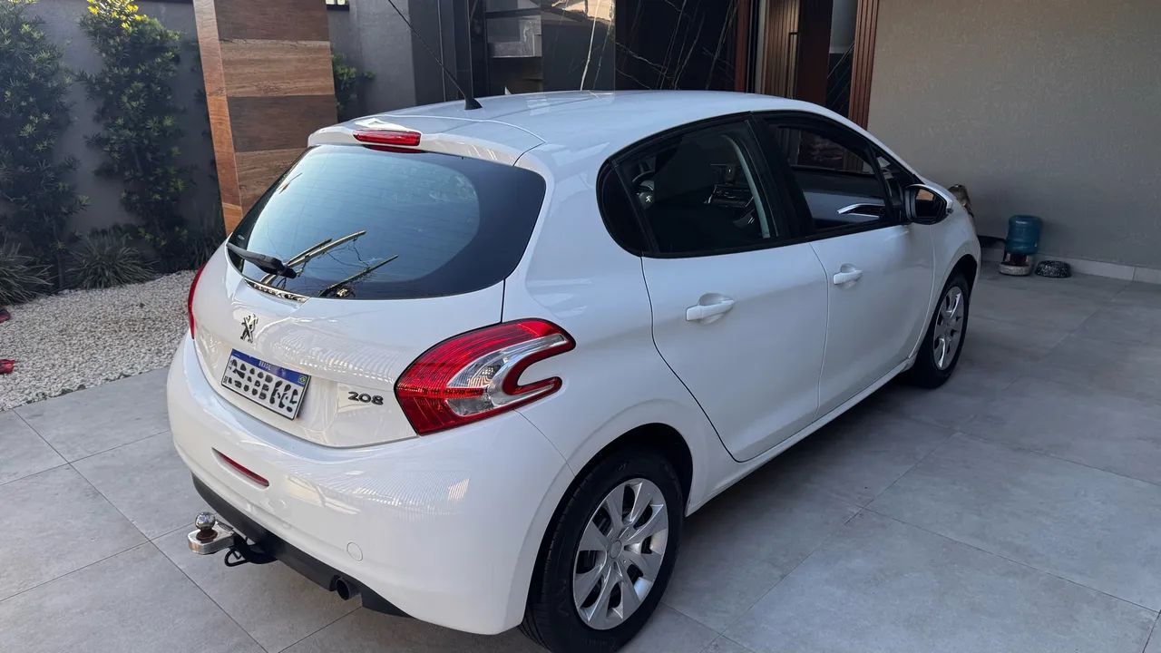 Peugeot 208 ACTIVE 1.5 8V FLEX 2014