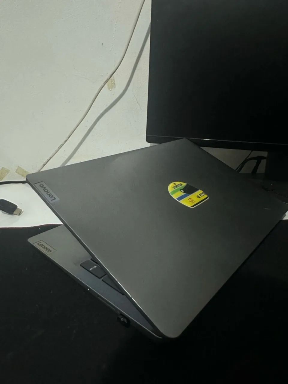 Notebook Ryzen 5 - Foto 2
