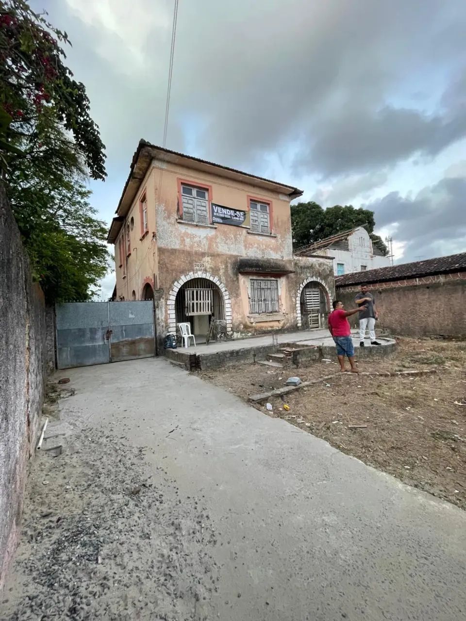 CASA NA AVENIDA JOSE RUFINO