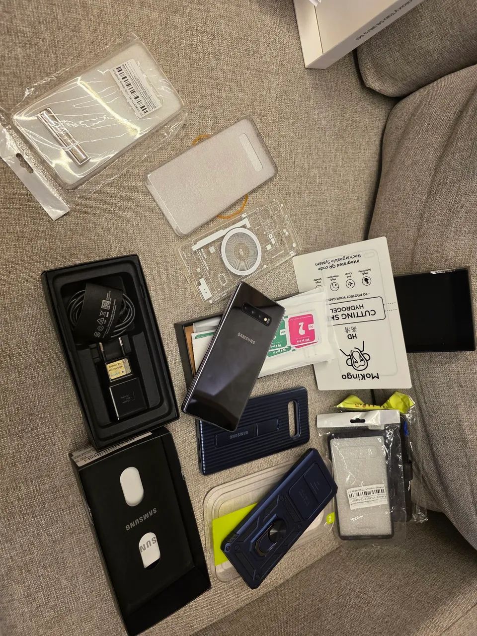 Samsung Galaxy s10+ 512gb  - Foto 2
