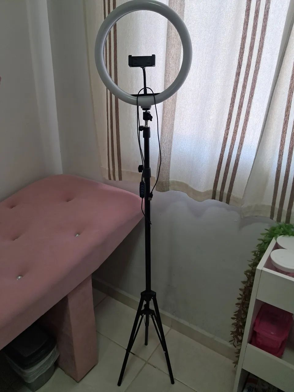 Maca, carrinho auxiliar e ring light  - Foto 3