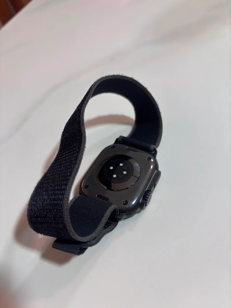 Apple watch ultra 2, black titanium, GPS + Celular, 64GB - Foto 2