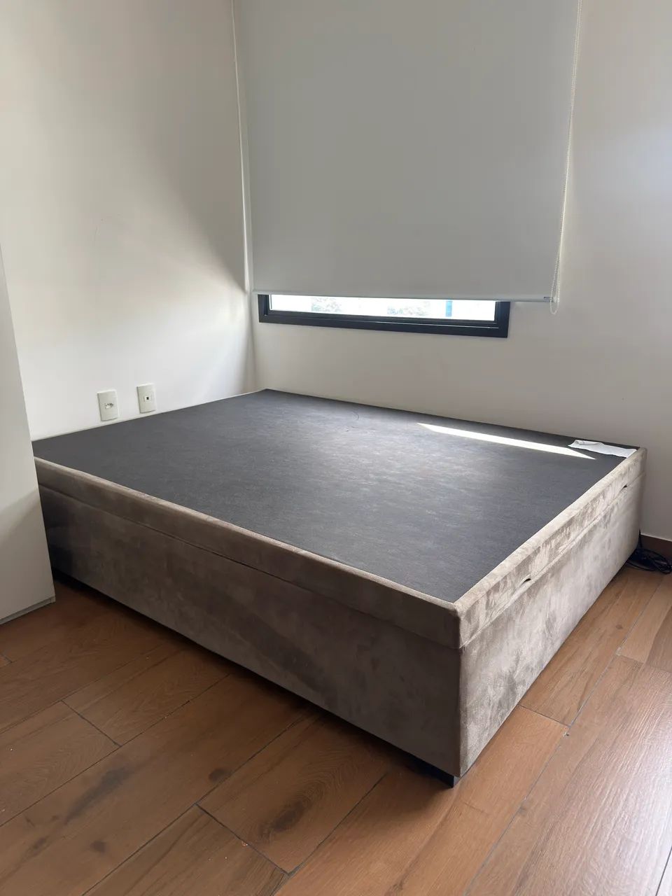 Cama box baú casal