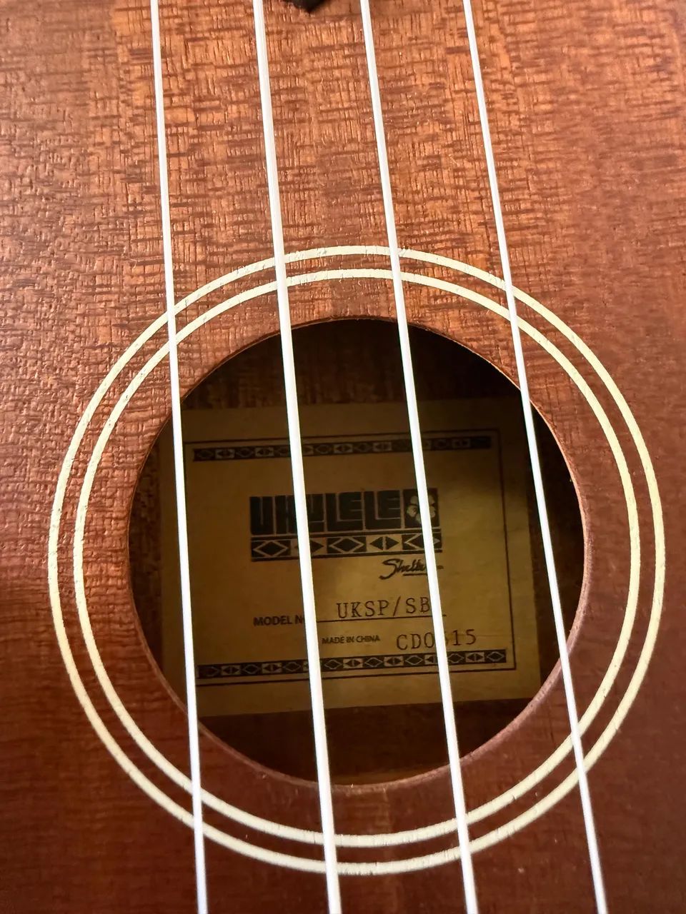 Ukulele e capa  - Foto 2