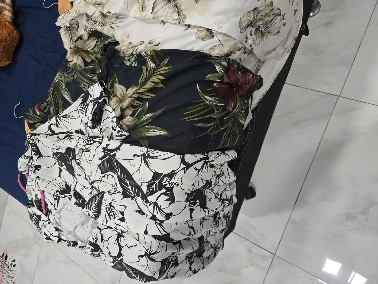 Blusas florais tamanho G - Foto 4