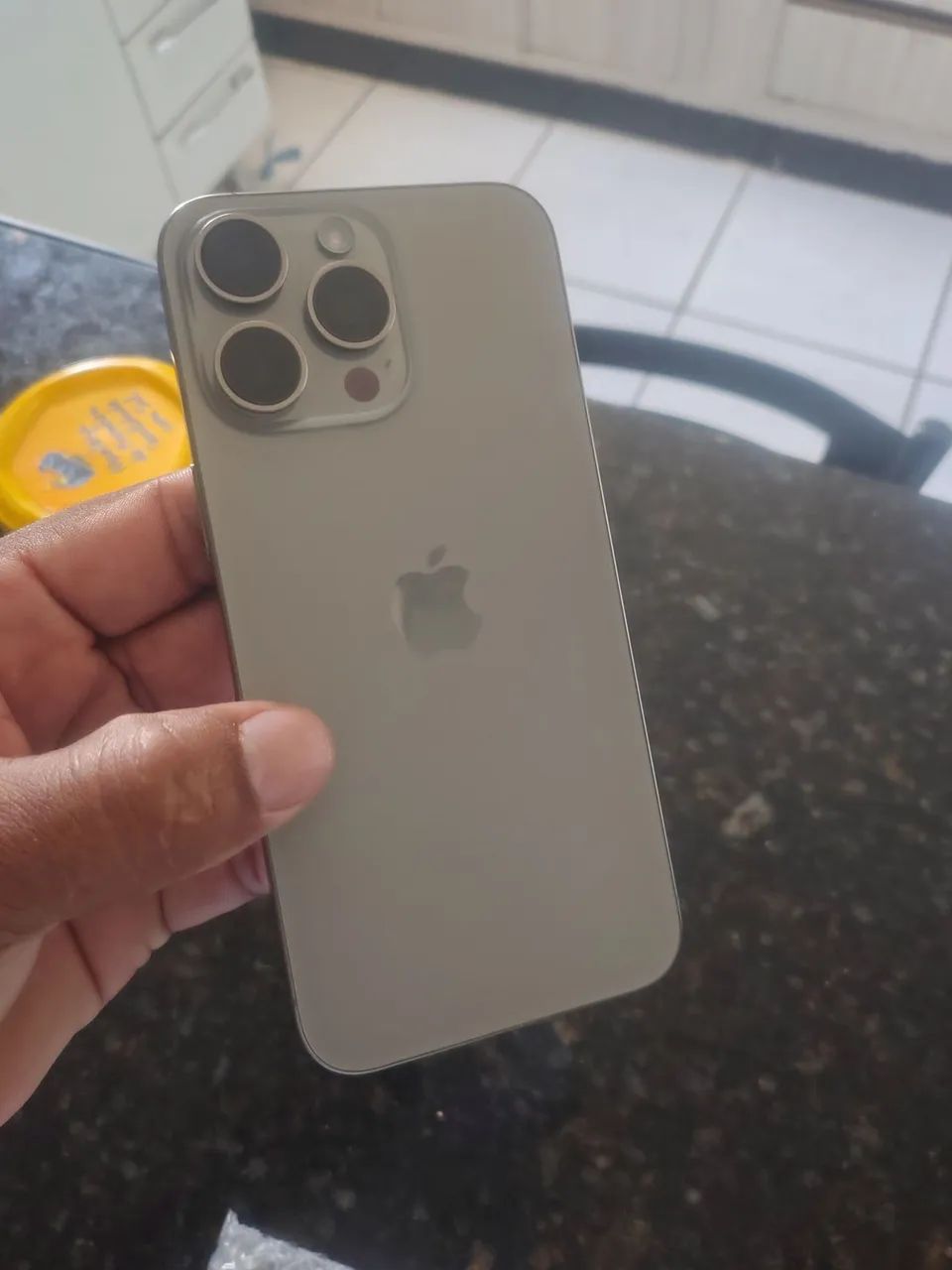 iPhone 15 pro Max todo original 