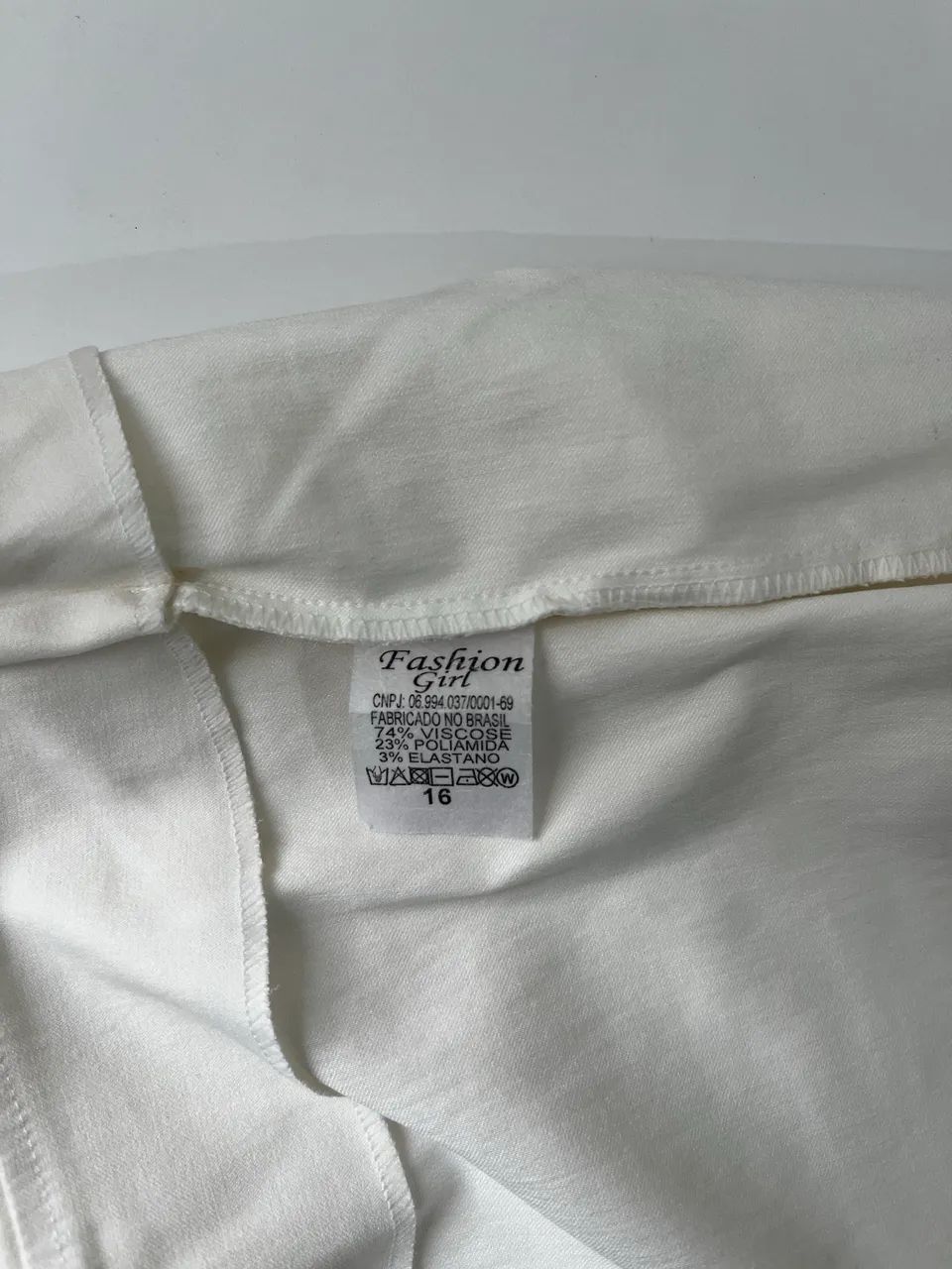 saia-short off-white tamanho 16 - Foto 4