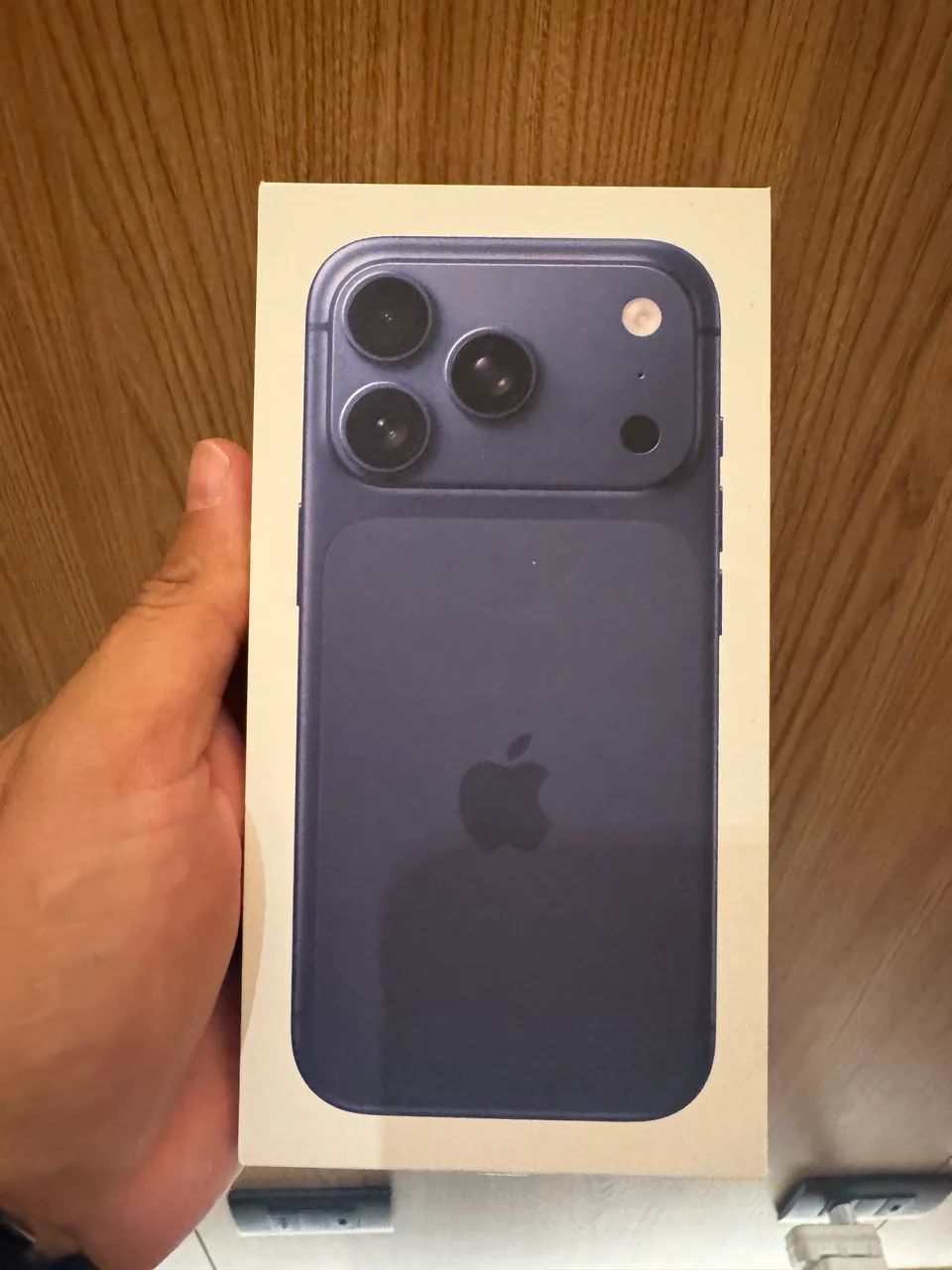 Apple iPhone 17 Pro 256GB Deep Blue【未開封】 iPhone 17 Pro 256Gb Deep Blue - Celulares e Smartphones