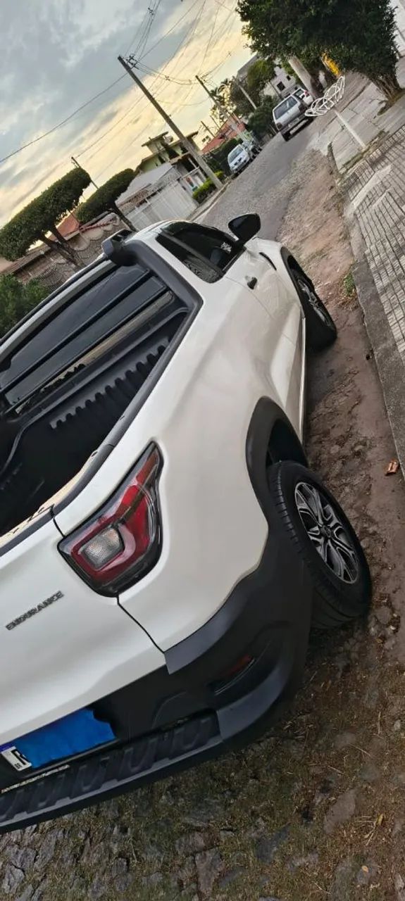 Fiat Strada Endurance 1.4 Flex 8V CS Plus 2023 - Foto 3