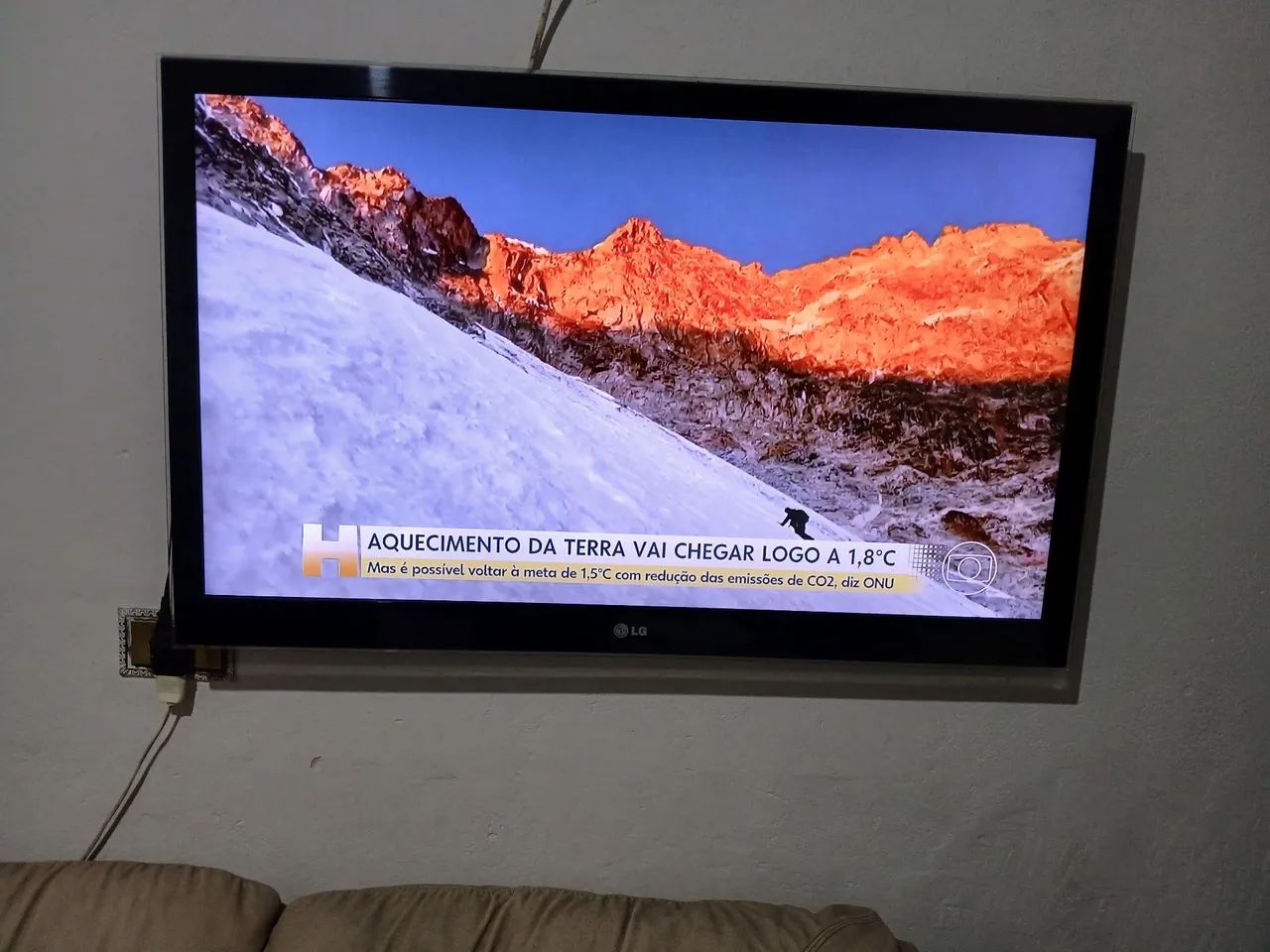 Tv lg led full HD 3d 42 polegadas conversor integrado  - Foto 2