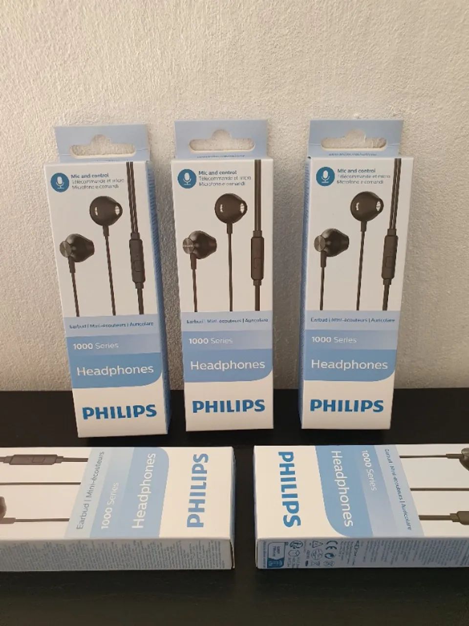 Fone Com Fio Philips Original no Precinho - Com Microfone - Foto 2