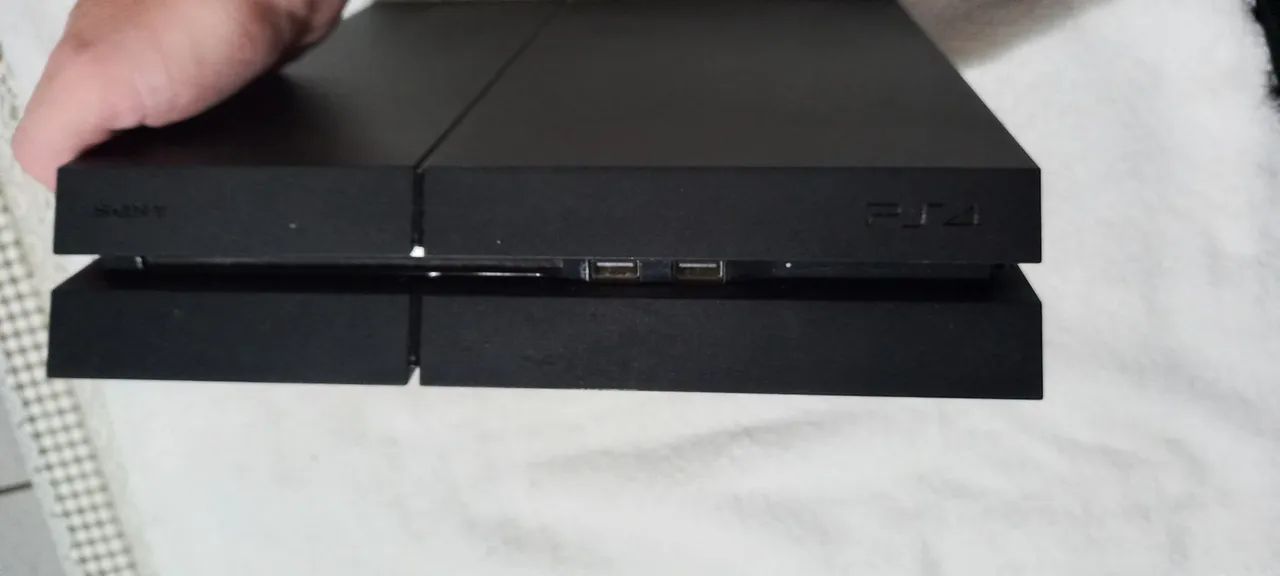 Ps4 semi novo - Foto 2