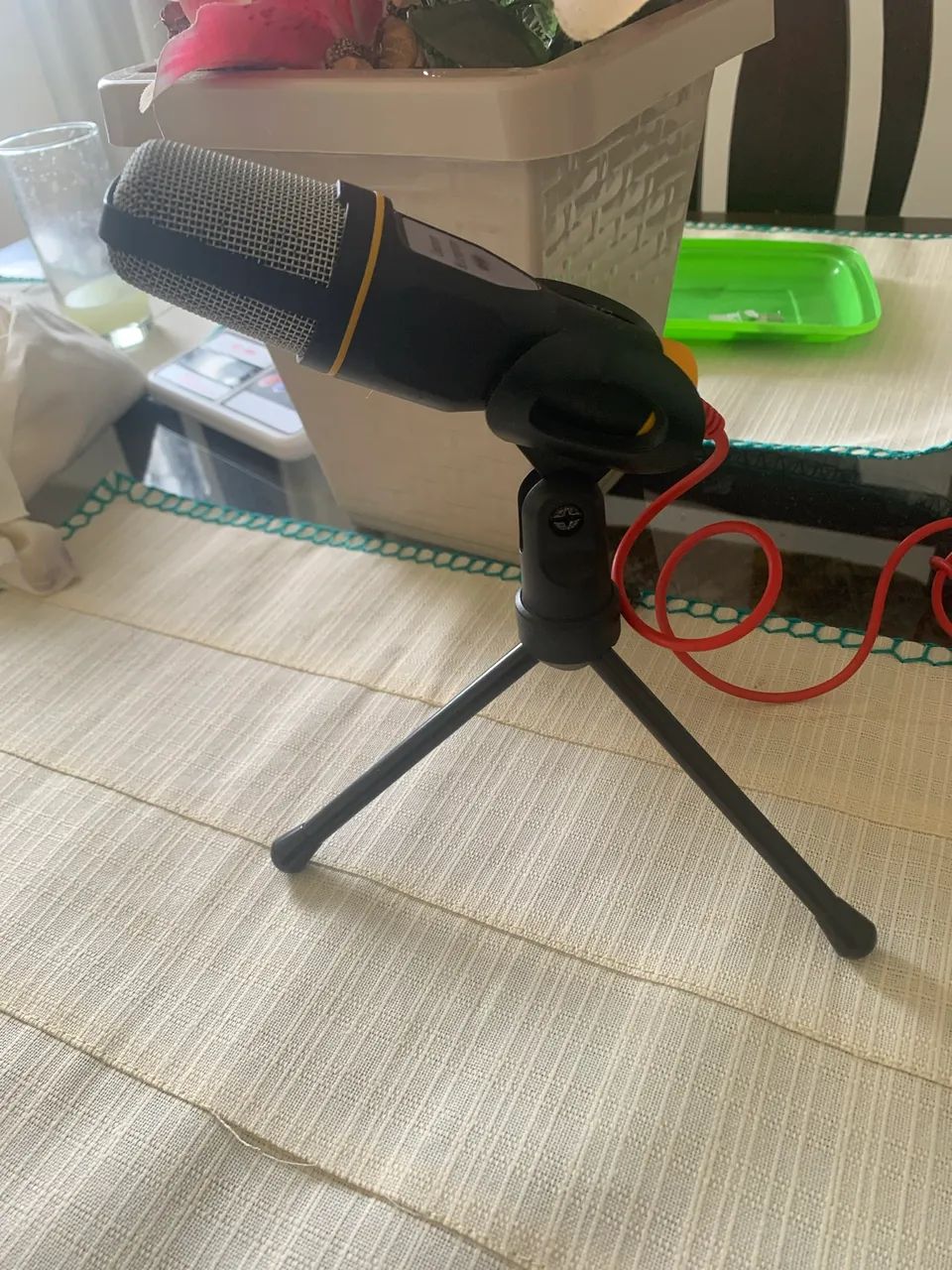 Microphone condencer P/ console e pc com tripé original 