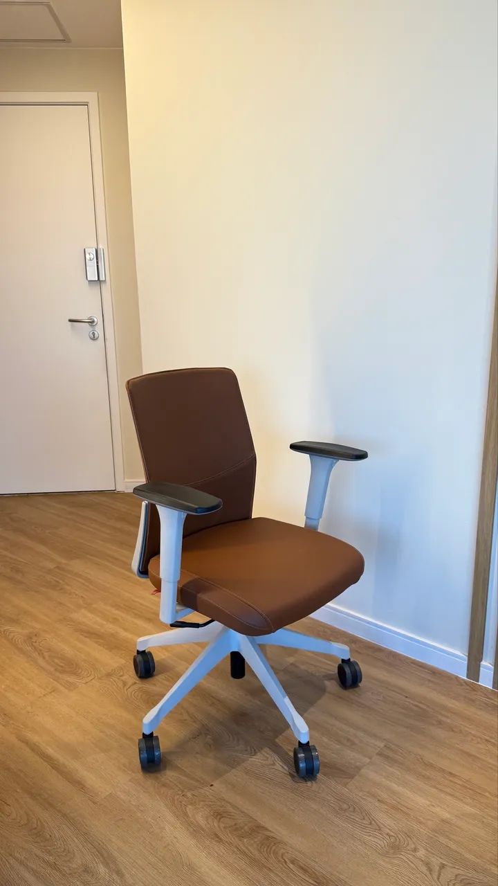 Cadeira escritorio marca cavaletti