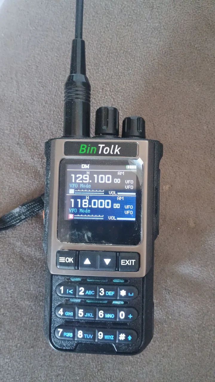 Rádio HT talk balt aviação  - Foto 3