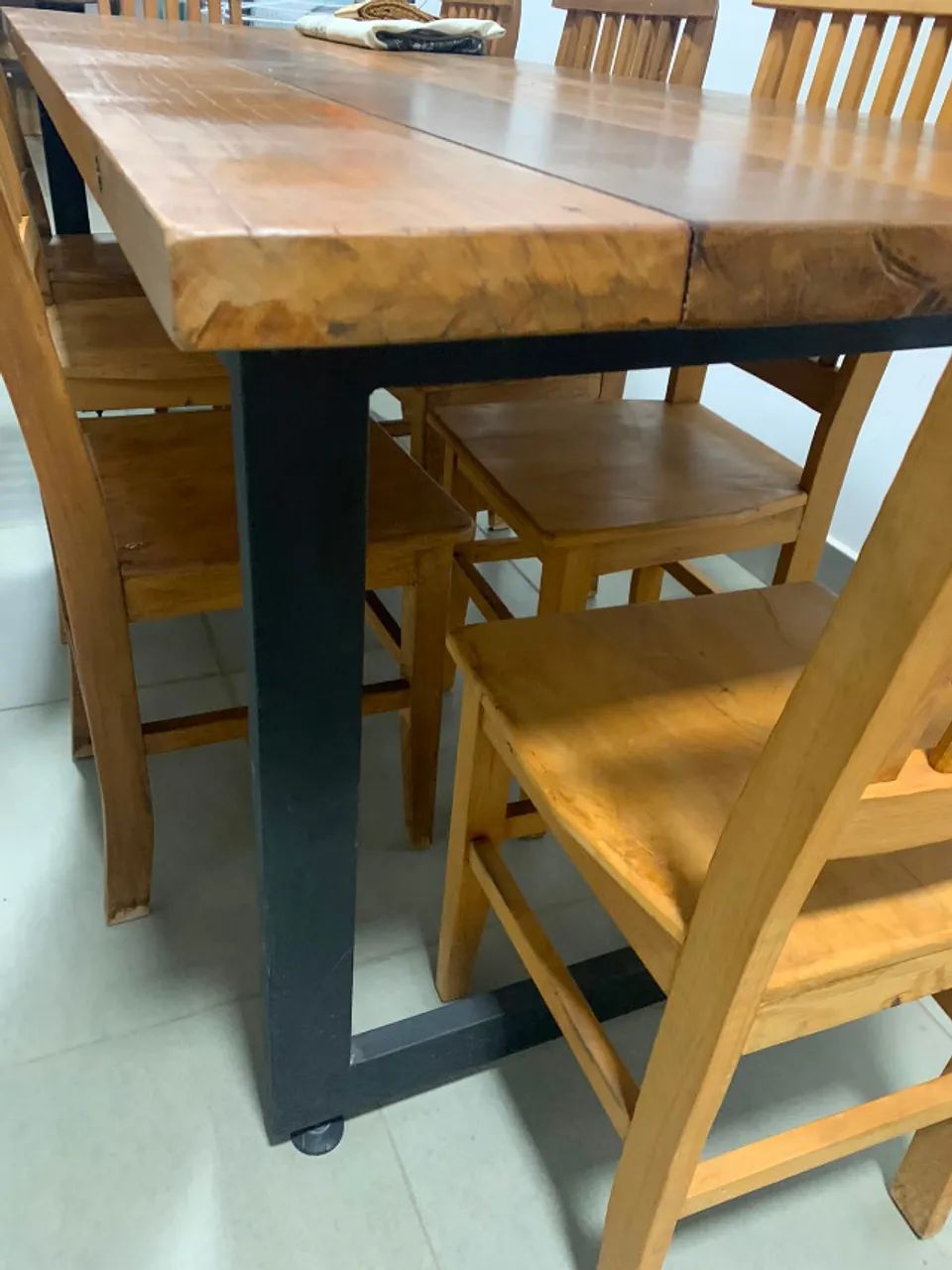 Mesa de jantar 8 cadeiras  - Foto 4