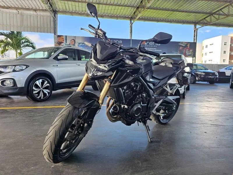 HONDA CB 500F 2024