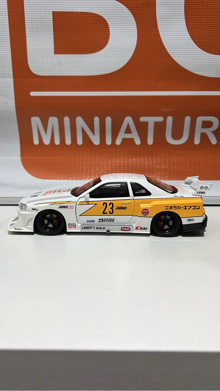 Skyline R34 LBWK Silhouette 1:18 - Jogos de Vídeo Game - Capão da