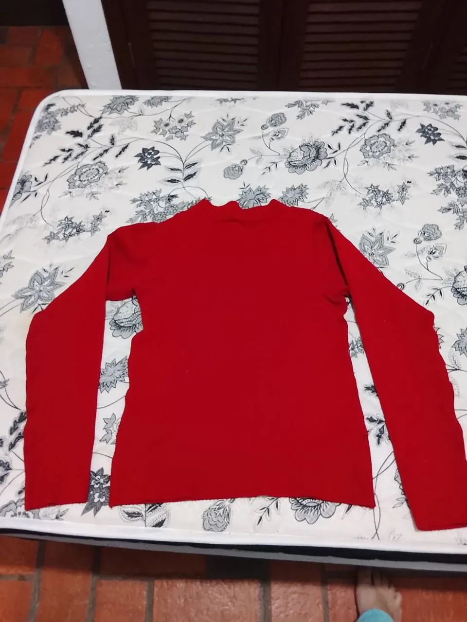 Suéter vermelho com elastano Lacoste  - Foto 2
