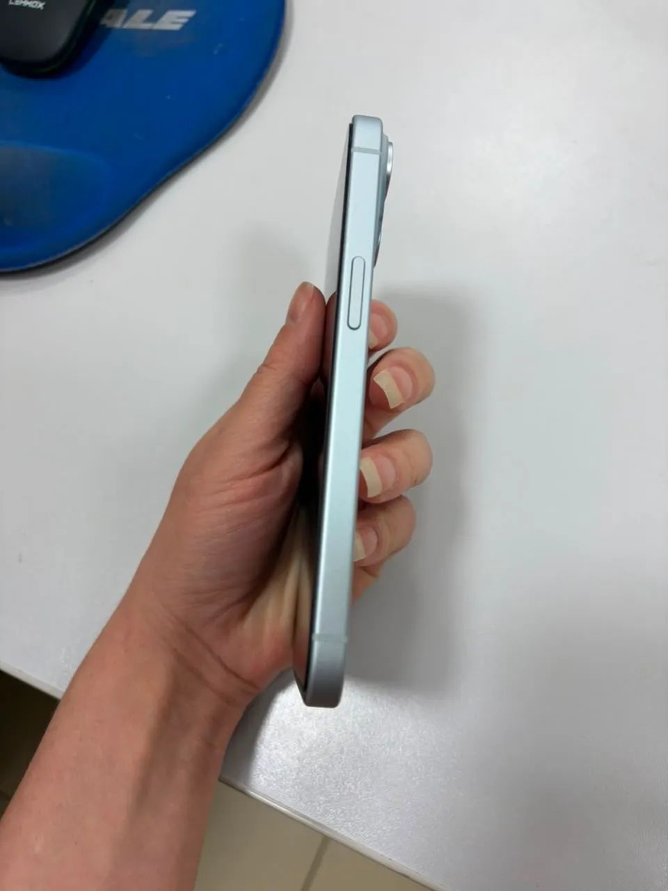 iPhone 15 normal  - Foto 2