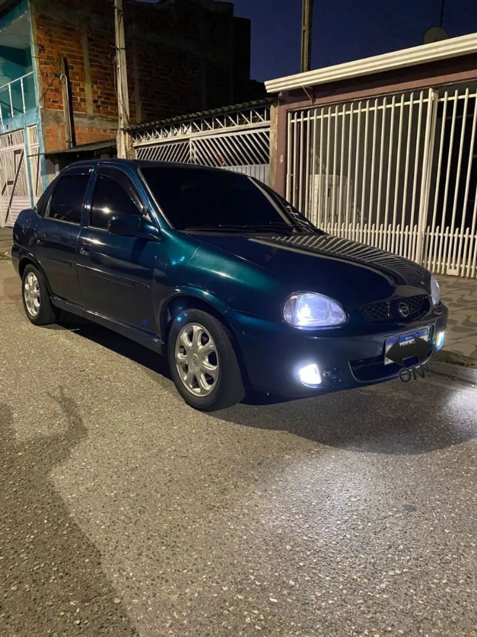 Chevrolet Corsa Corsa Sedan GLS 1.6 MPFI 4p 1999