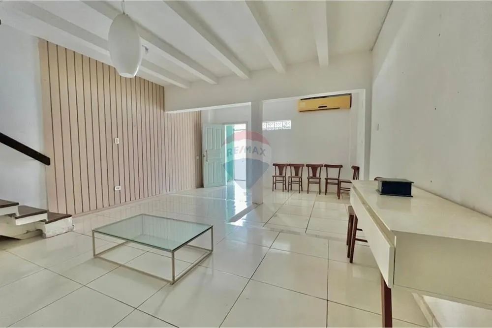 Casa de Esquina Espaçosa no Guamá, Belém - Foto 5