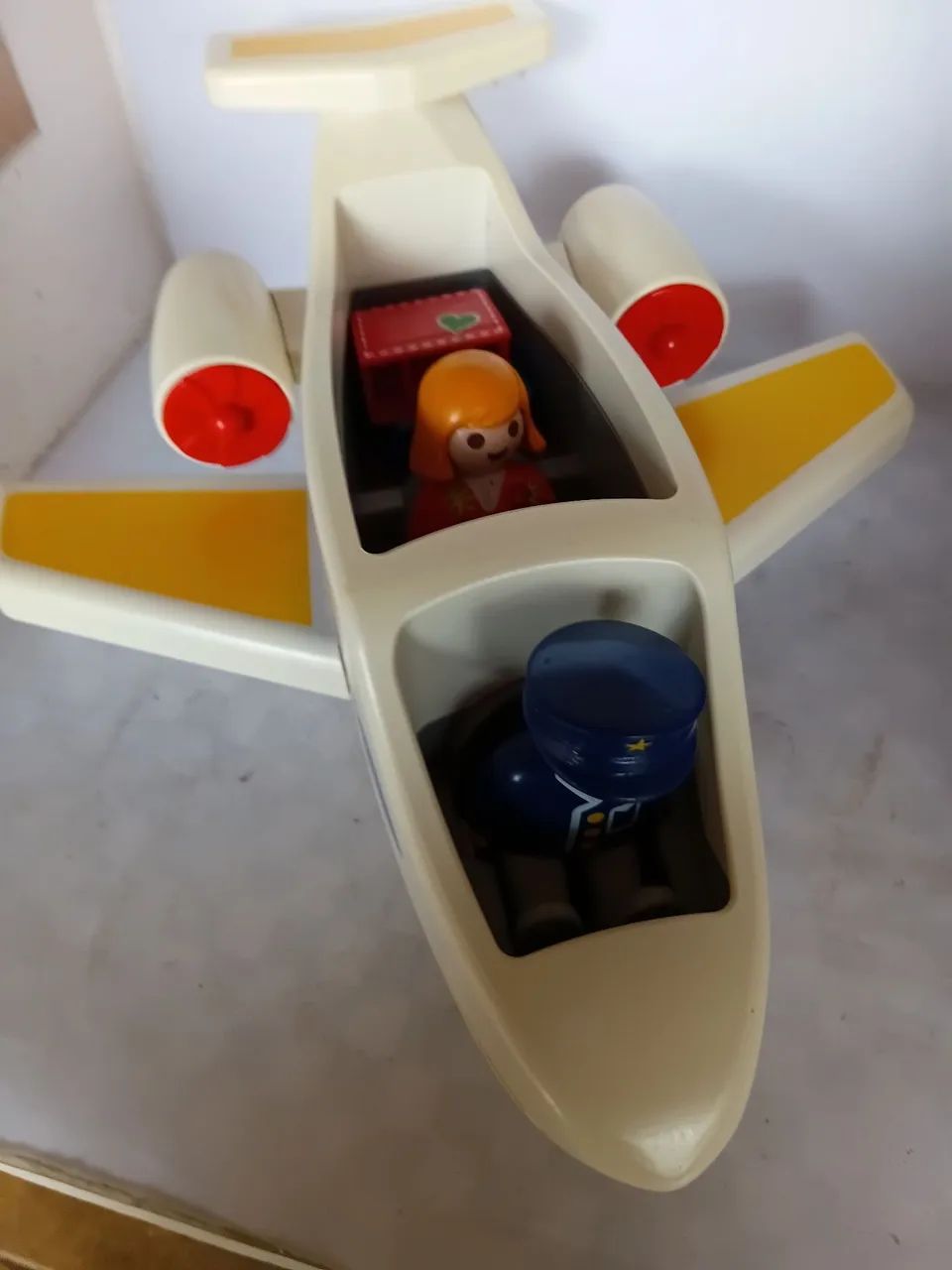 Playmobil antigo avião com 2 bonecos  - Foto 2