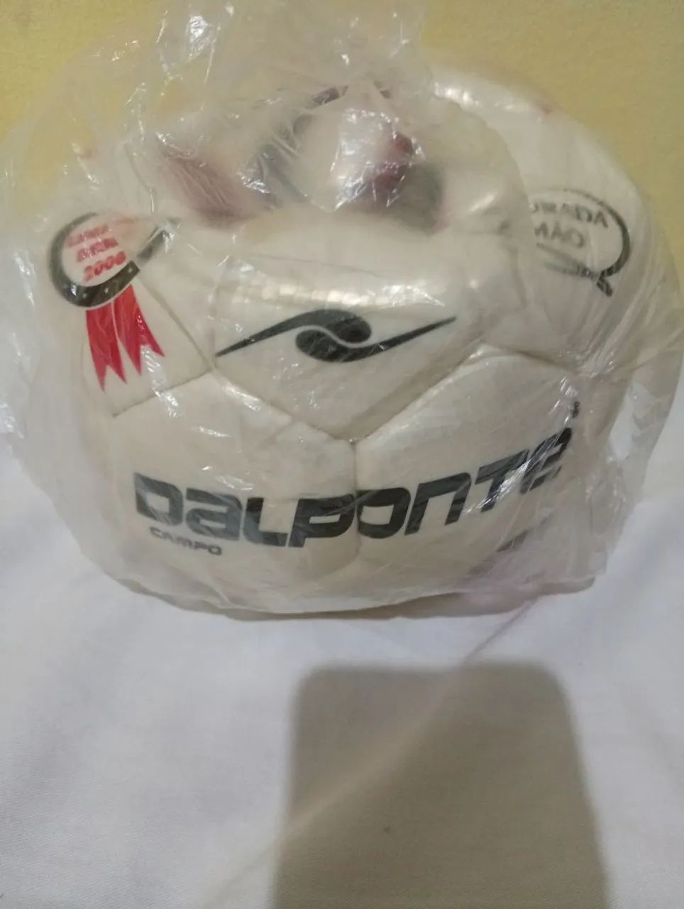Vendo bola de futebol oficial mais rede