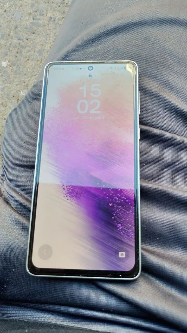Samsumg galaxy a73 
