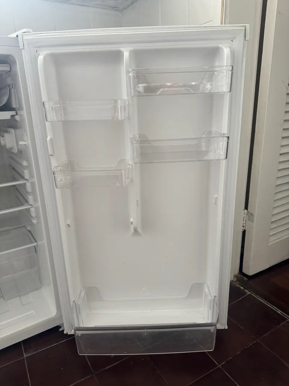 Frigobar 122L PERFEITO - Foto 5