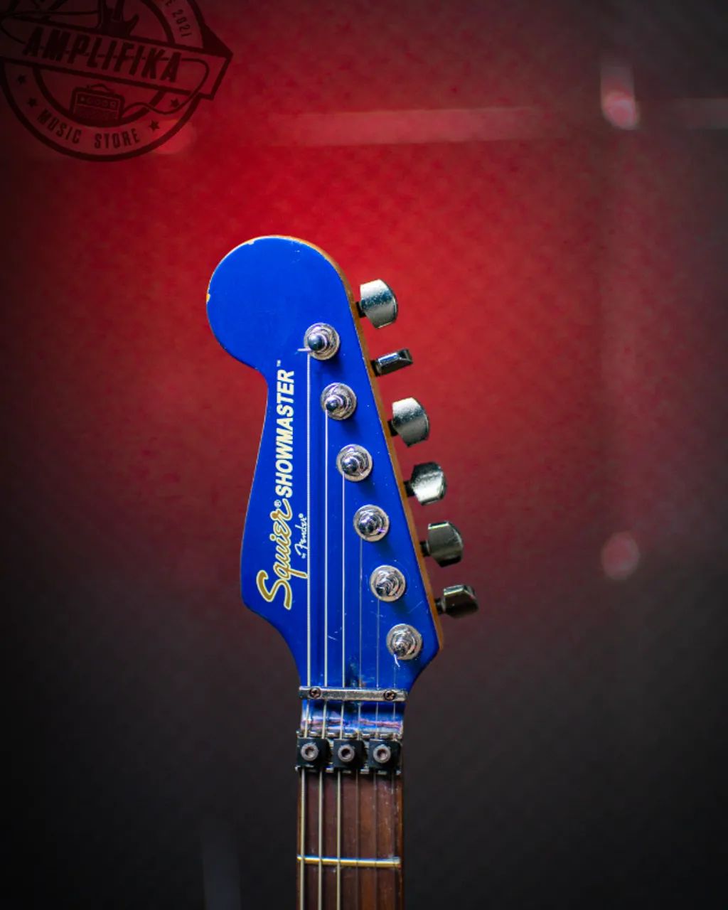 PROMOÇÃO Guitarra Squier Strat Showmaster 2002 Blue - Instrumentos