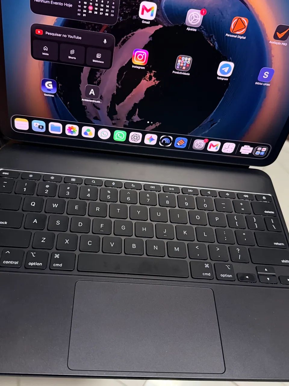 iPad Pro M4 [13"] 256GB + Magic Keyboard + Apple Pencil