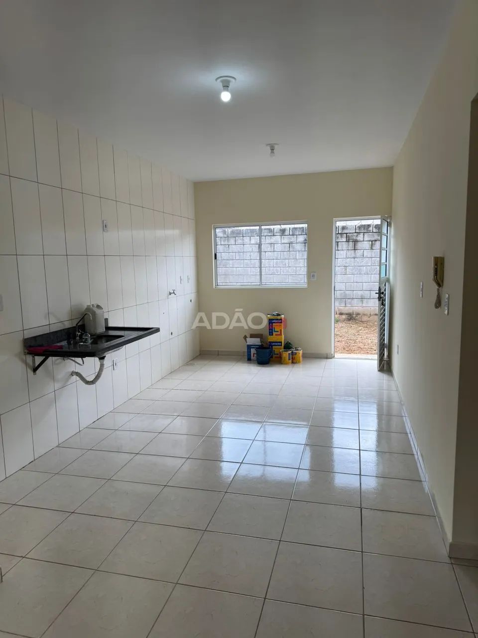 Cada a Venda em condomínio