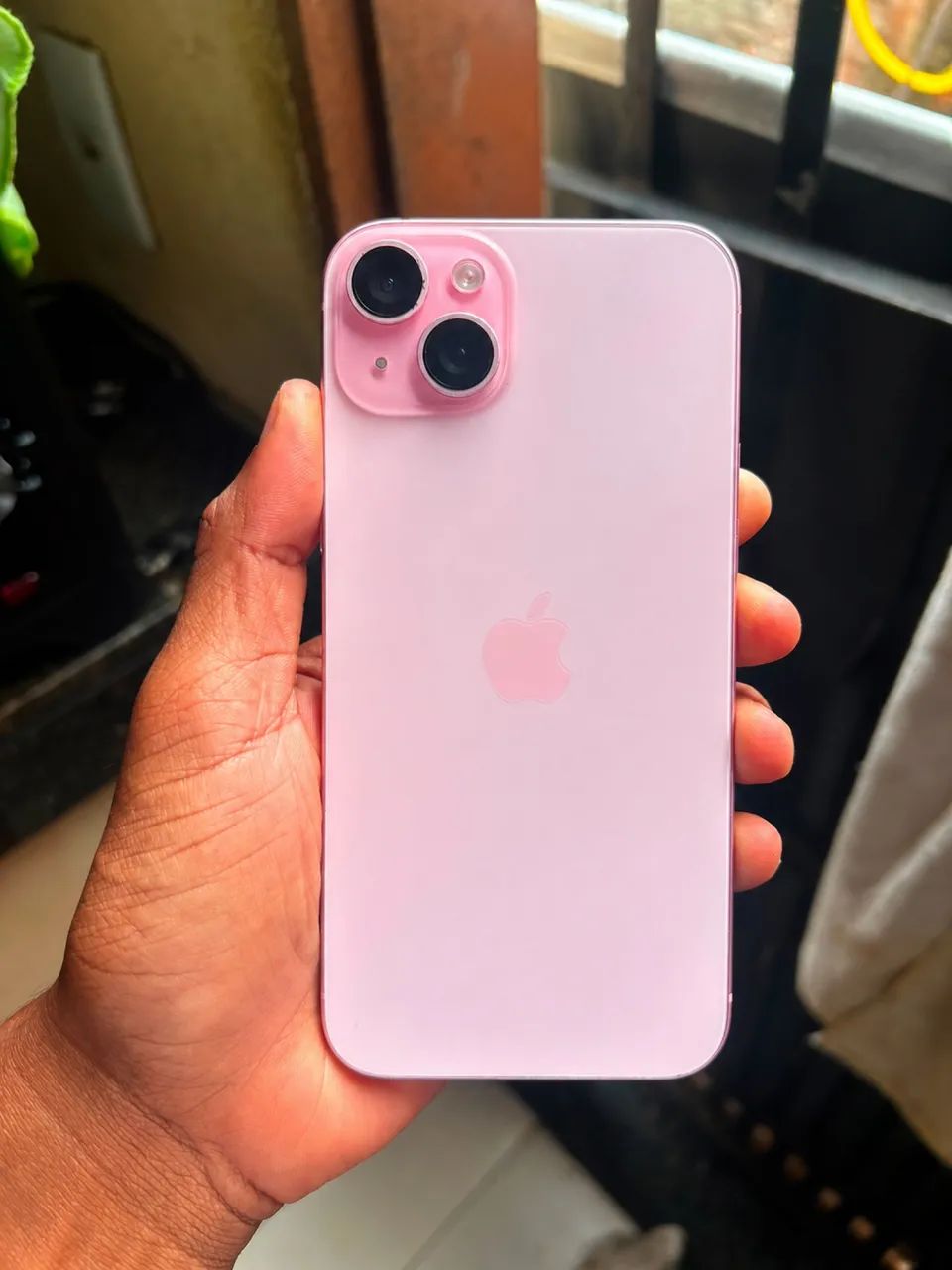 IPhone 15 Plus + AirPods  - Foto 4