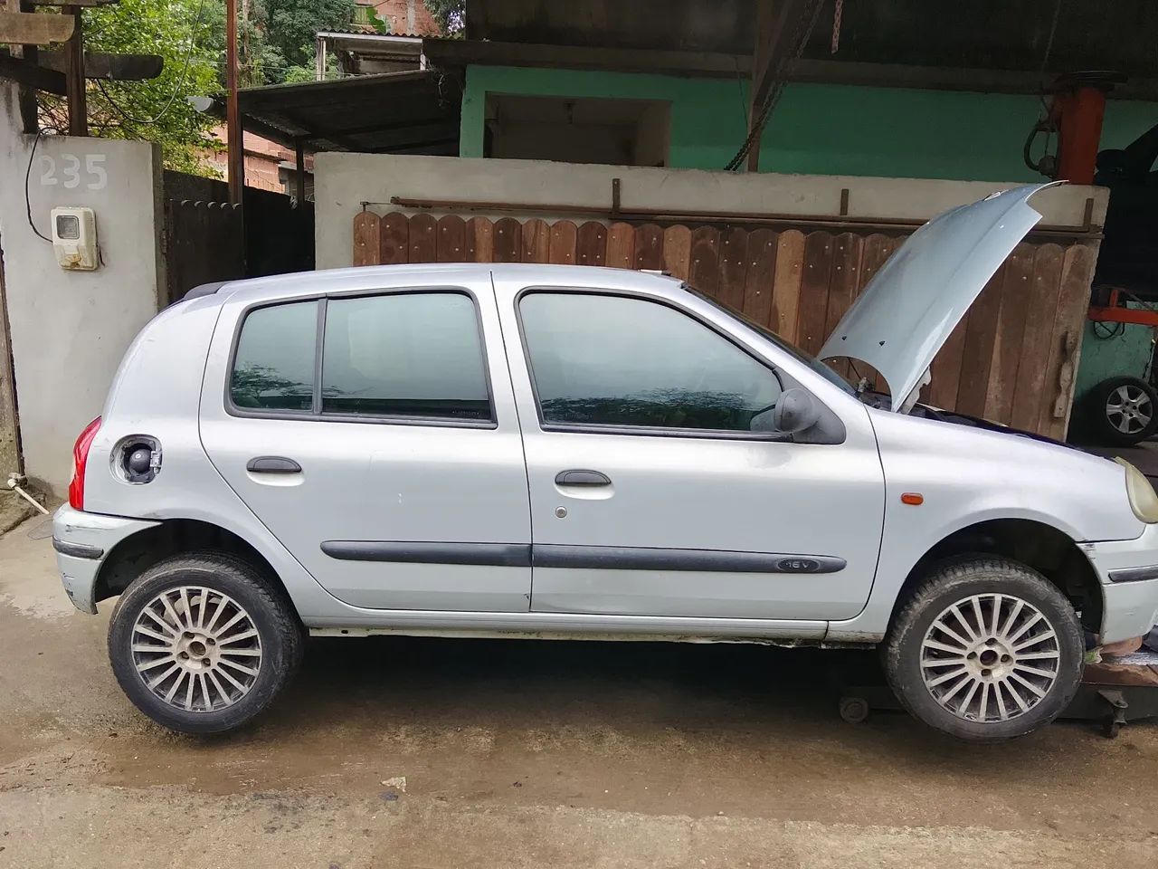 Renault Clio RN/ Expression 1.6 16V 5P 2001
