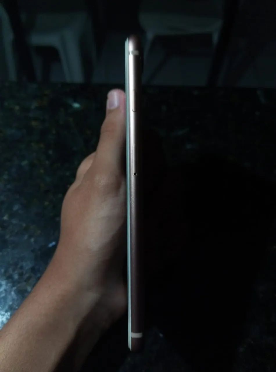 iPhone 8 Plus 64GB - Funcionando - Bom estado