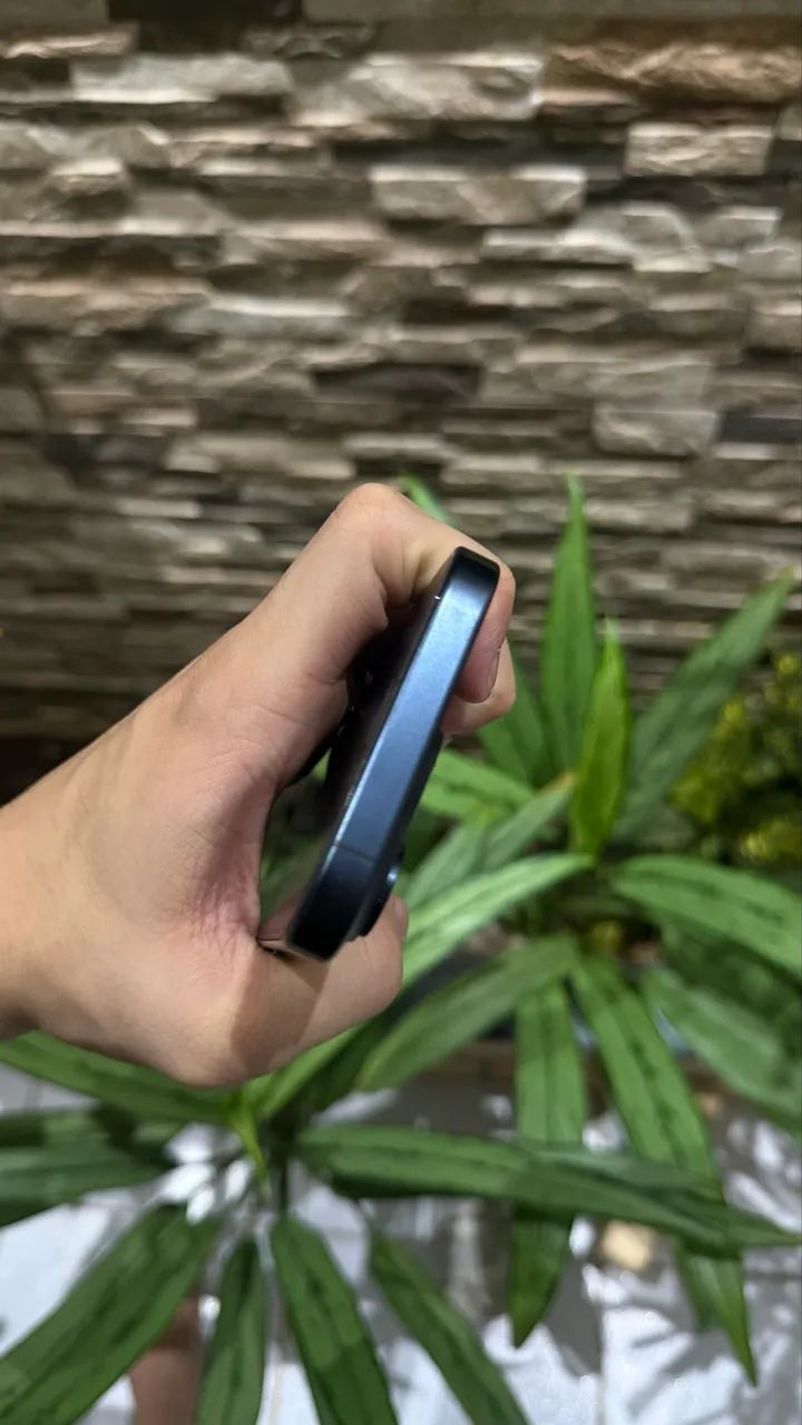 iPhone 15 Pro - 256gb  - Foto 4