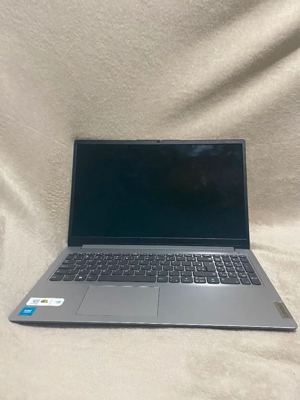 Vendo esse notebook lenovo