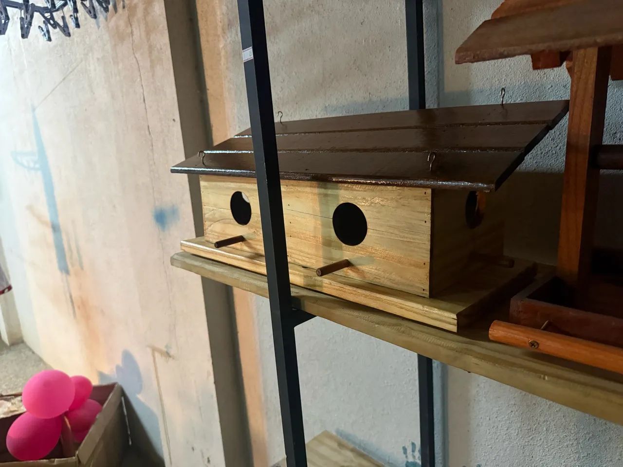 Casa para pássaros dupla madeira  - Foto 4