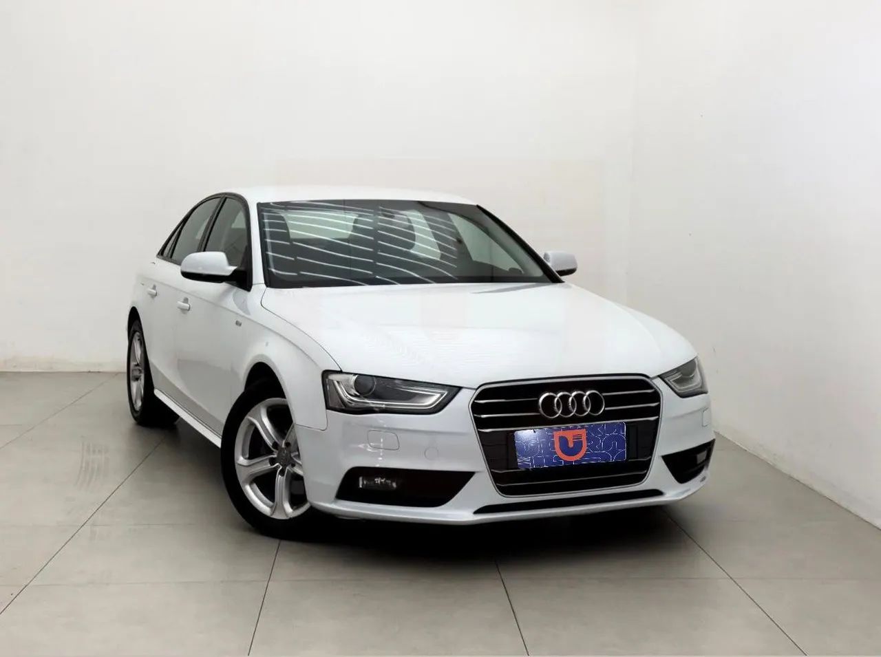 Audi A4 AVANT LIM. ED. 2.0 TFSI S TRONIC 2013