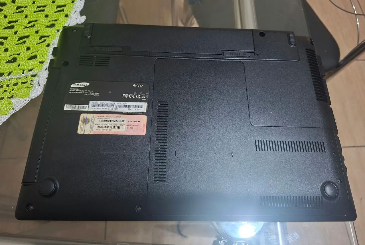 Notebook Samsung RV411 processador i3 4gb RAM 300 de HD  - Foto 3