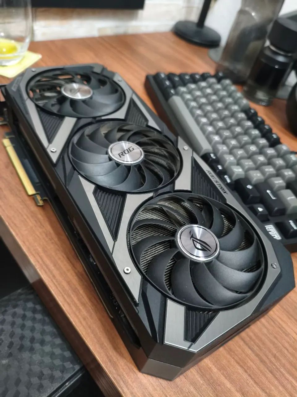 Placa de vídeo RTX 3060Ti 8GB ASUS ROG STRIX - Foto 3