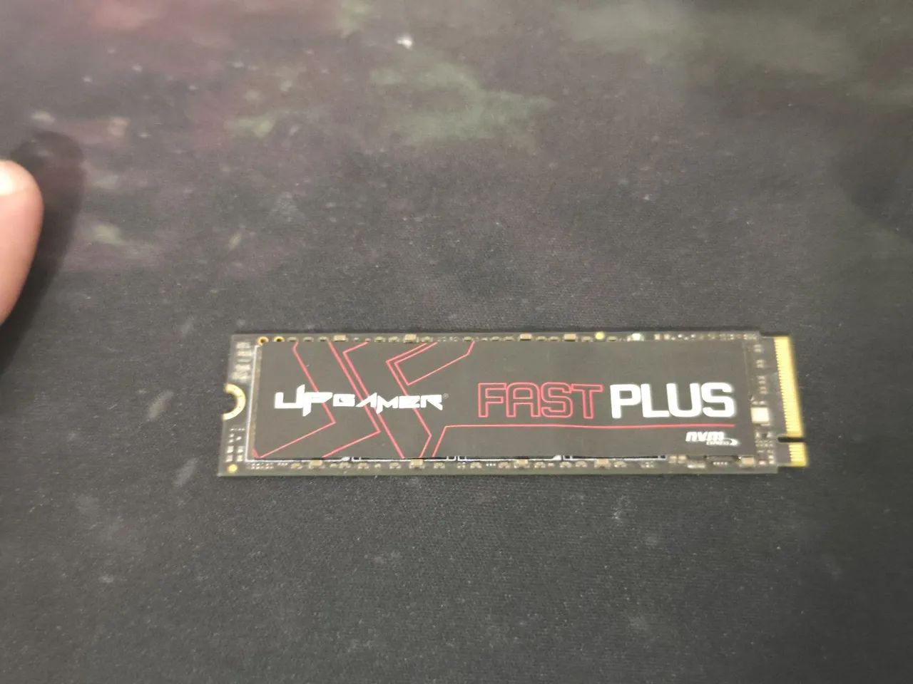 256GB NVMe SSD405755327908433920