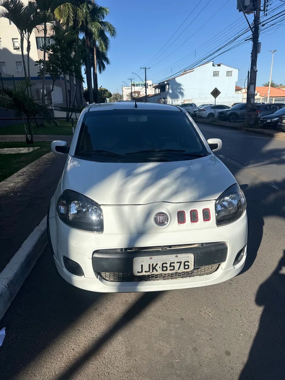 Fiat Uno Sporting 1.4 EVO Fire Flex 8V 4P 2012 - Foto 4