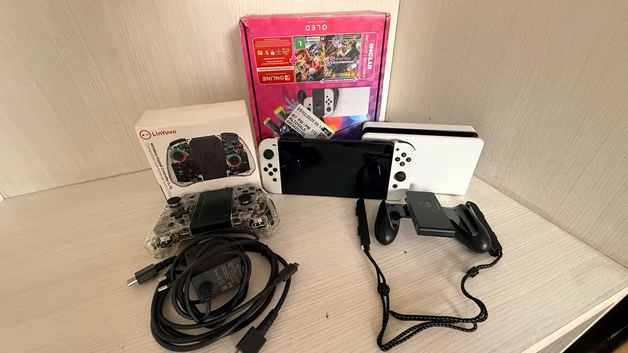 Nintendo Switch OLED Branco + Controle Extra + Mortal Kombat - Foto 3