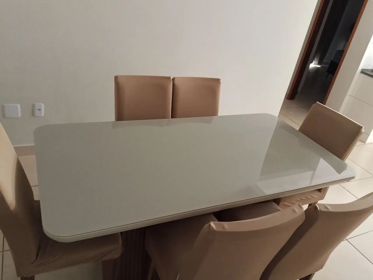 Mesa com 6 cadeiras marcar Ruffato estado de nova  - Foto 2